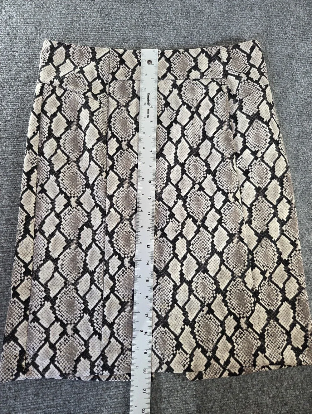 NWT Michael Michael Kors Snake Print Pencil Skirt Women’s Small